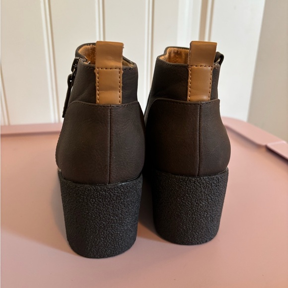 NWT Dr Scholl's Bianca Wedge Bootie - Chocolate Brown - Size 8.5 - Picture 5 of 11